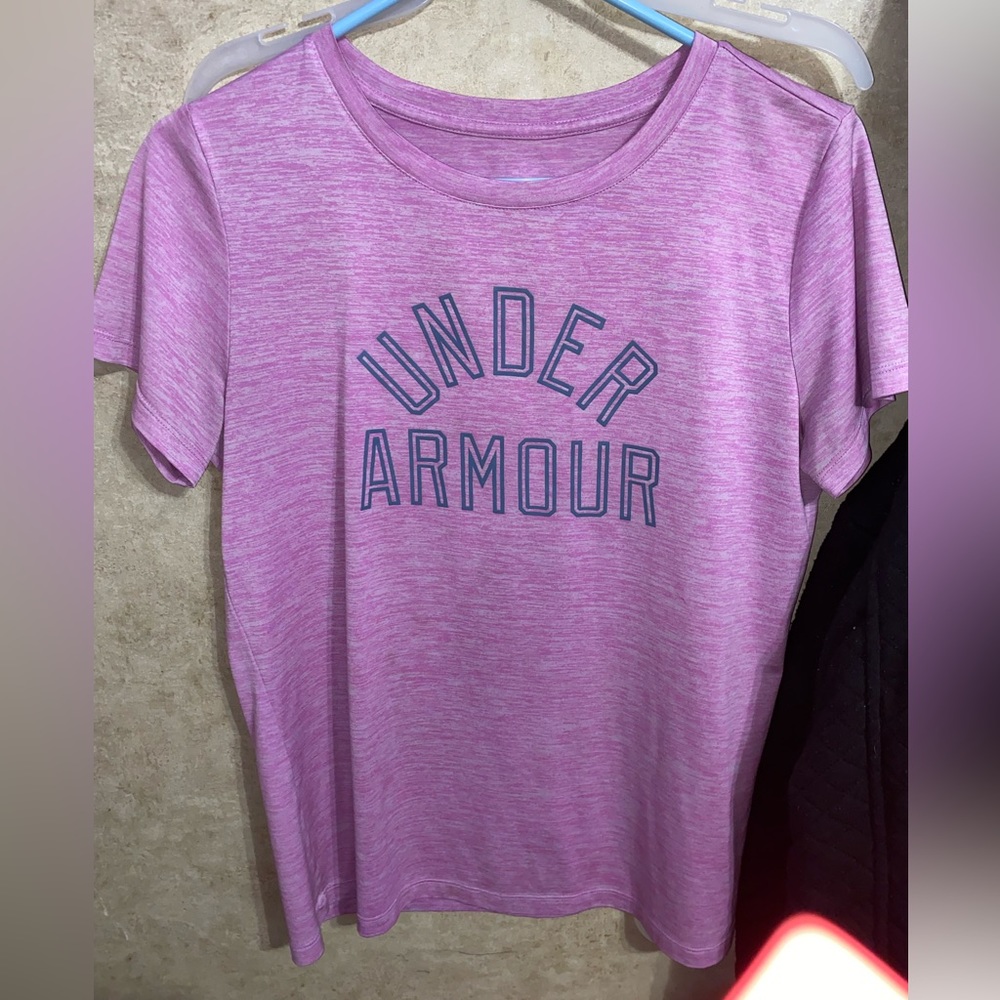 Under Armor T-shirt